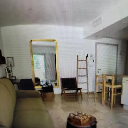 Tastefully Decorated House In * מאנדליה-לה-נאפול