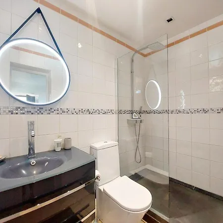דירה Tastefully Decorated House In *